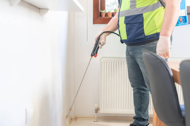 Pest Control Cost in Random Lake, WI